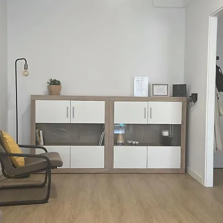 Tia Carmen, Piso Familiar En Centro